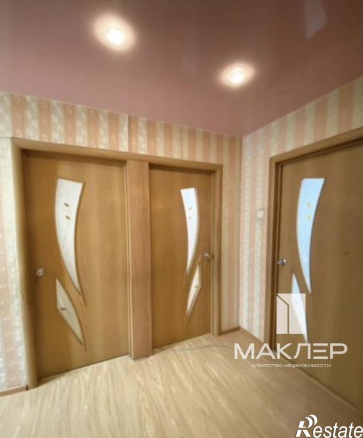 3-комн квартира Депутатская, 37 а