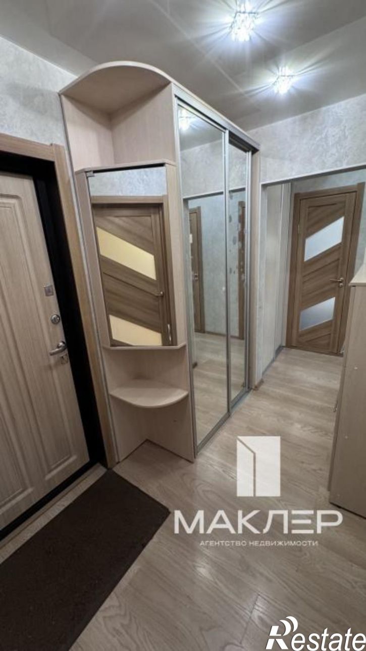2-комн квартира Крупской, 43