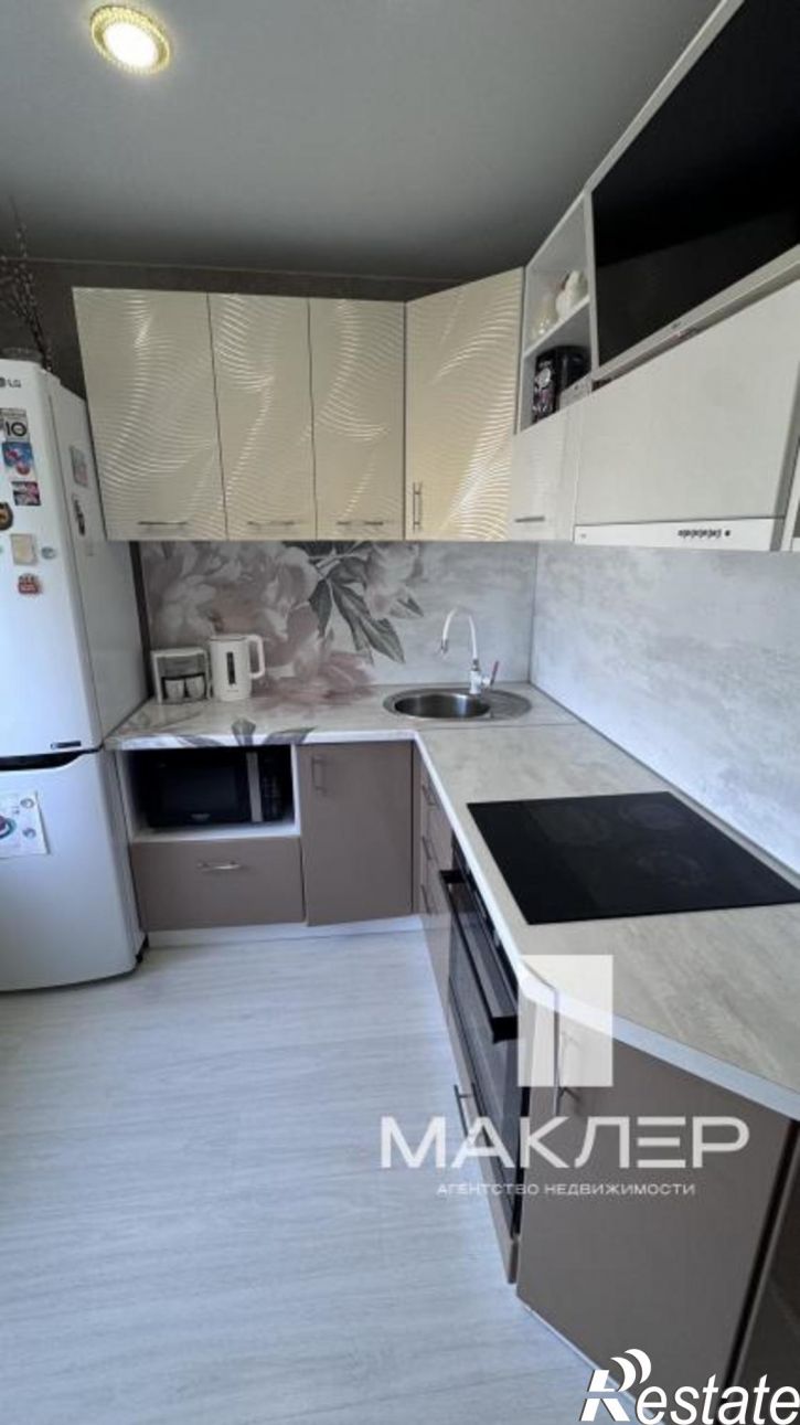 2-комн квартира Космонавтов б-р, 58