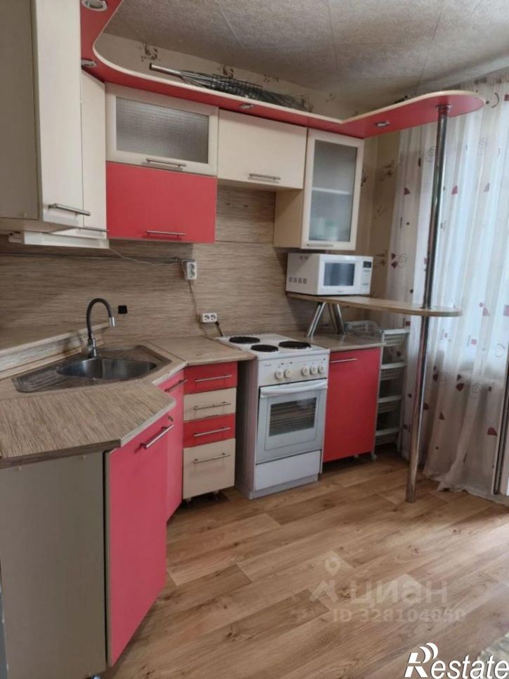 3-комн квартира ул Воинов-интернационалистов, 15,  д. 15