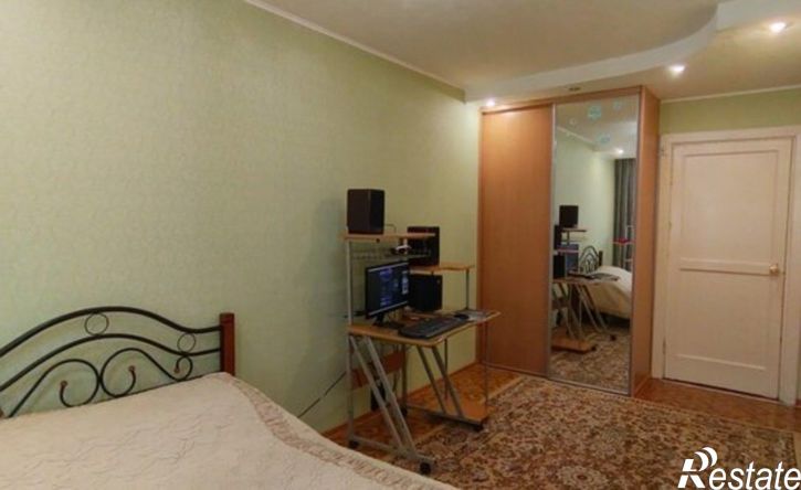3-комн квартира ул Обручева, 15,  д. 15