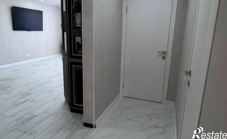 3-комн квартира ул Возрождения, 4,  д. 4