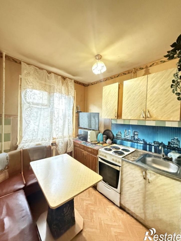 4-комн квартира ул Курчатова, 36,  д. 36