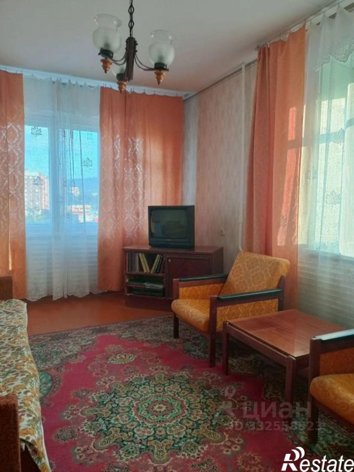 3-комн квартира ул Сосновая, 8,  д. 8
