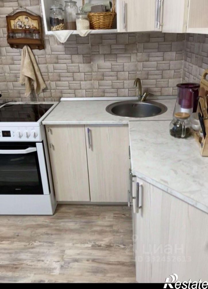 2-комн квартира ул Возрождения, 18,  д. 18