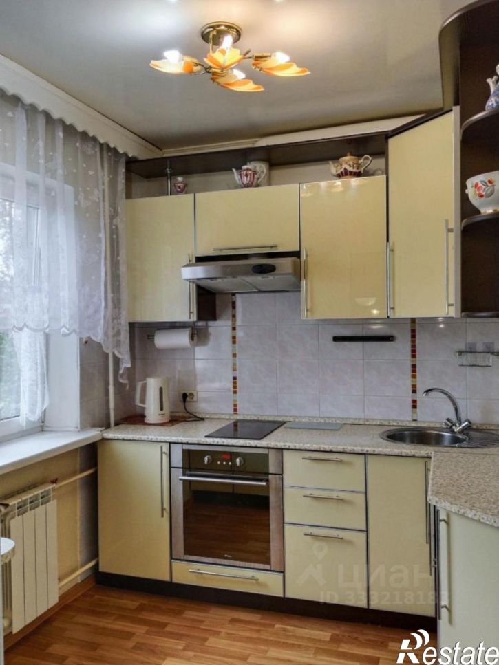 3-комн квартира ул Обручева, 15,  д. 15