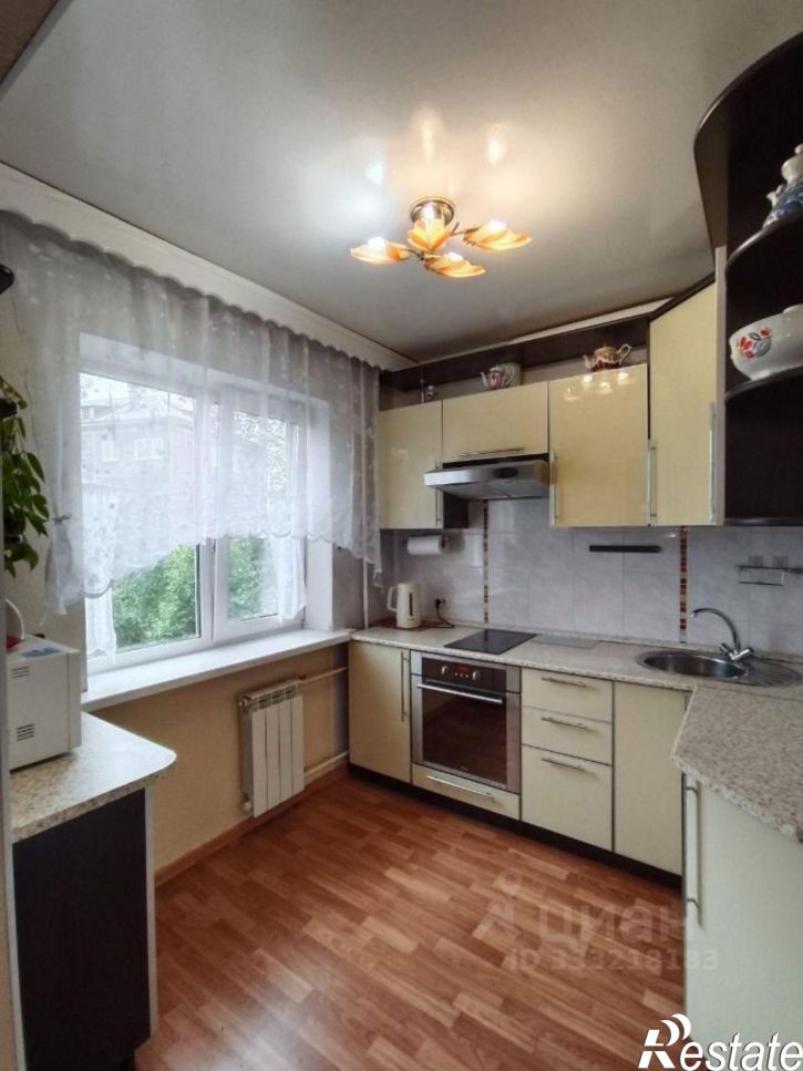 3-комн квартира ул Обручева, 15,  д. 15