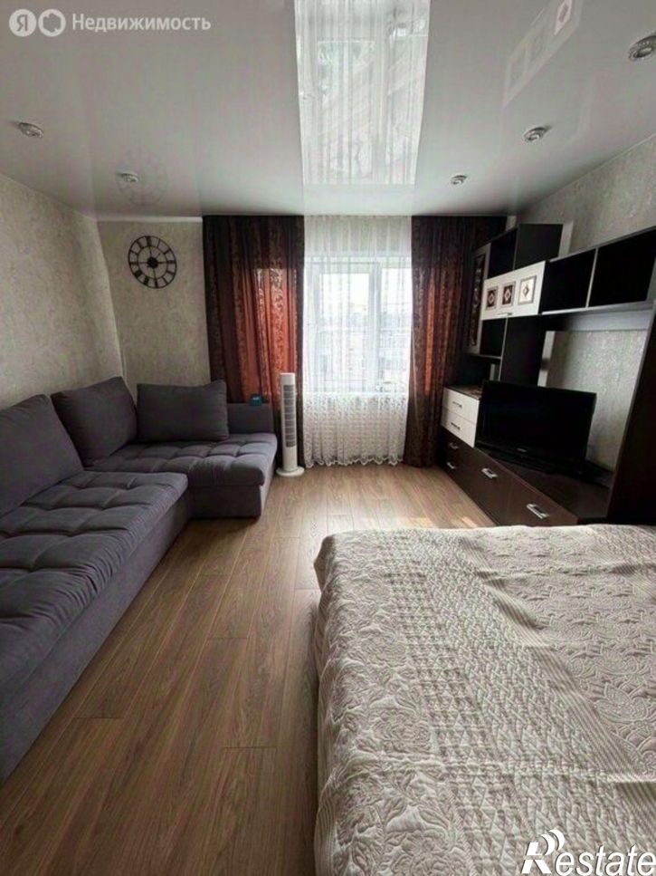 4-комн квартира б-р Космонавтов, 26А,  д. 26А
