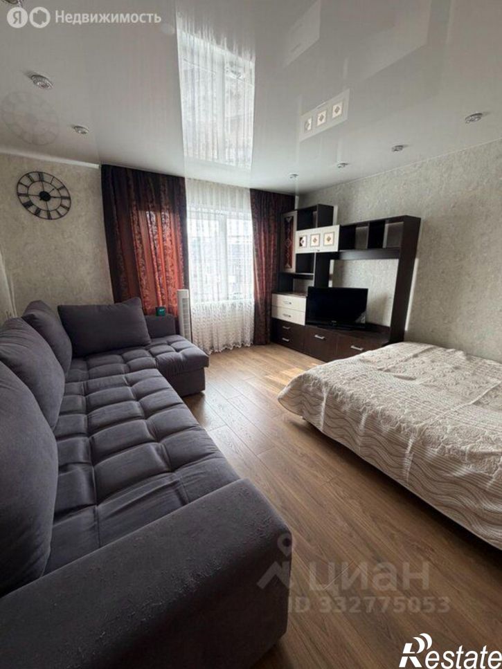 4-комн квартира б-р Космонавтов, 26А,  д. 26А