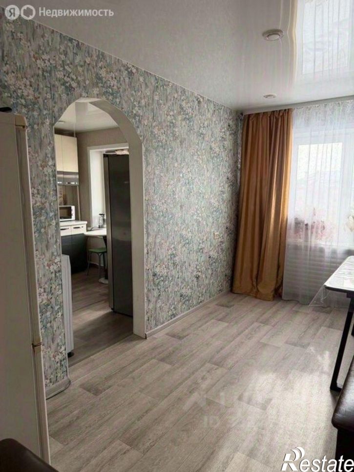 4-комн квартира б-р Космонавтов, 26А,  д. 26А