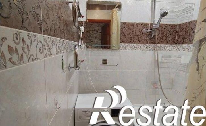 2-комн квартира улица Мира, 40А,  д. 40А