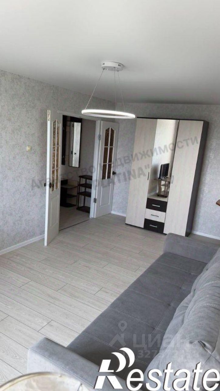 2-комн квартира улица Гиндина, 18/2,  д. 18/2