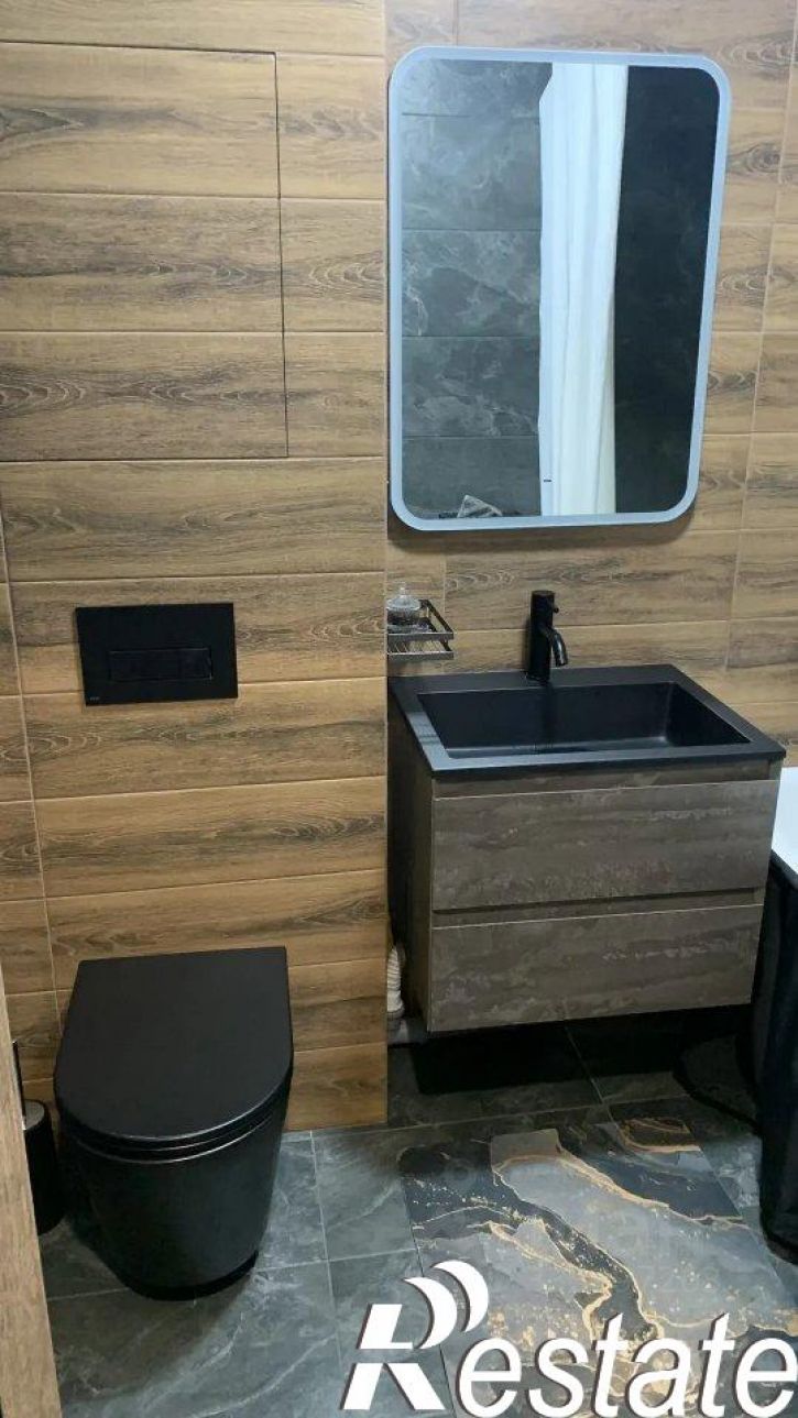 3-комн квартира Приморская улица, 53,  д. 53
