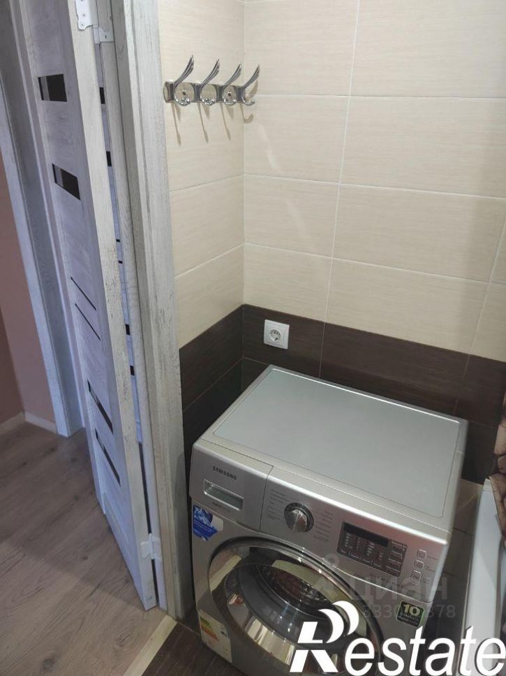 3-комн квартира улица Возрождения, 34,  д. 34