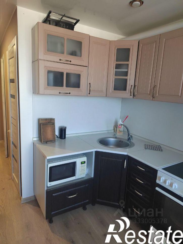 3-комн квартира улица Возрождения, 34,  д. 34
