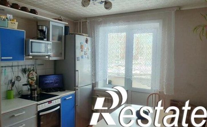 3-комн квартира улица Зверева, 15,  д. 15